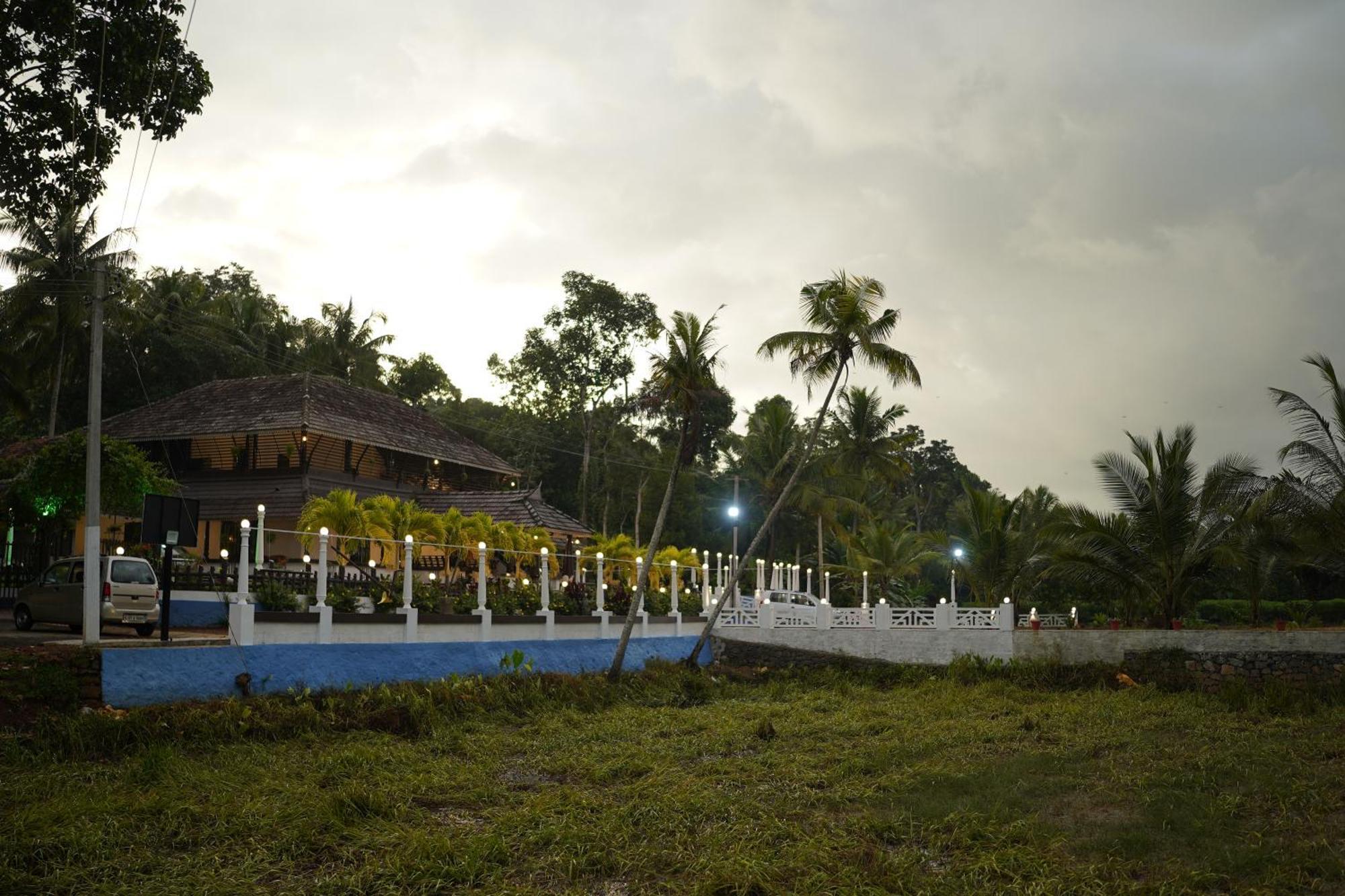 Arayathu Heritage Villa Resort Kottayam Exterior foto